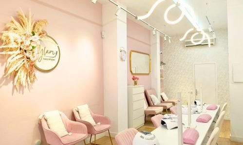 GLAM Nails Studio GUILLEM TELL, tu SERVICIO A DOMICILIO de uñas de confianza, manicura, pedicura, cejas y pestañas en Barcelona
